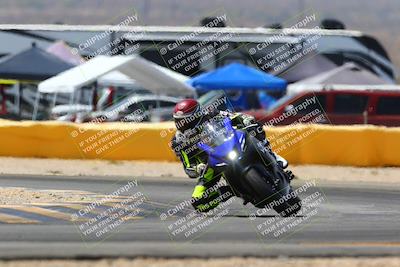 media/Apr-09-2022-SoCal Trackdays (Sat) [[c9e19a26ab]]/Turn 2 (1140am)/